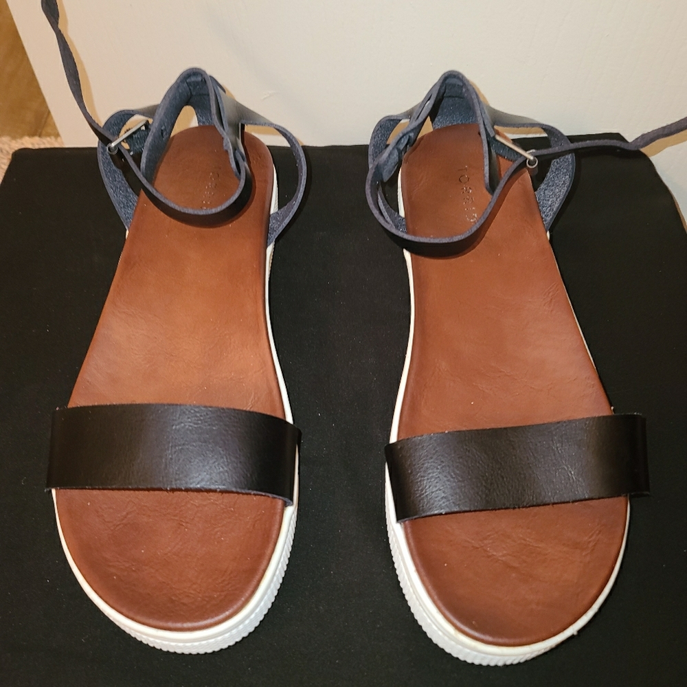 Torrid Black and White Sandals